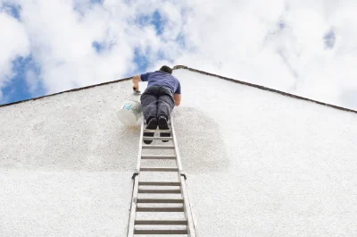 Peinture extérieure à Aussurucq — façades et ravalement